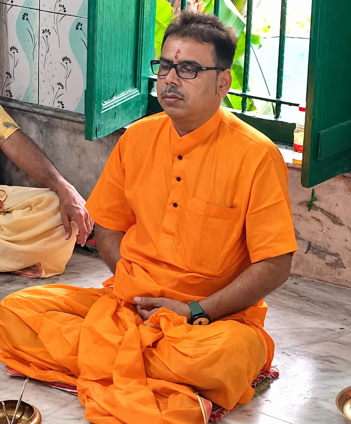 Pandit Ramaprasad Bhattacharya at worship